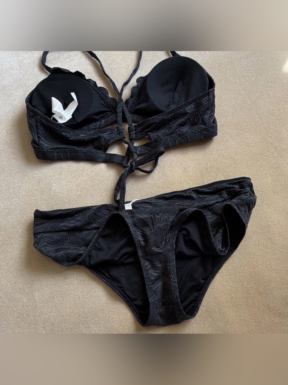 Black Floral Women's Bikini Set - Stylish Two-Piece Swimwear XL NWT